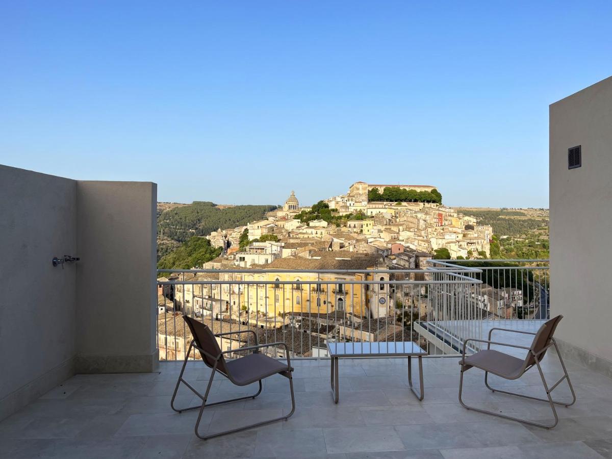 La Casa Di Irene - Suites Con Vista รากูซา ภายนอก รูปภาพ